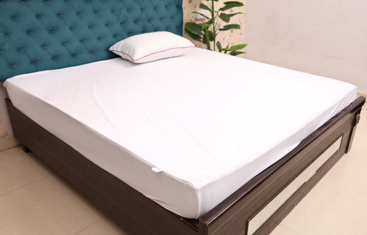 Siroki Bond Terry Cotton Waterproof Mattress Protector for Living Room, Bedroom & Home Mattress Protector ( White)