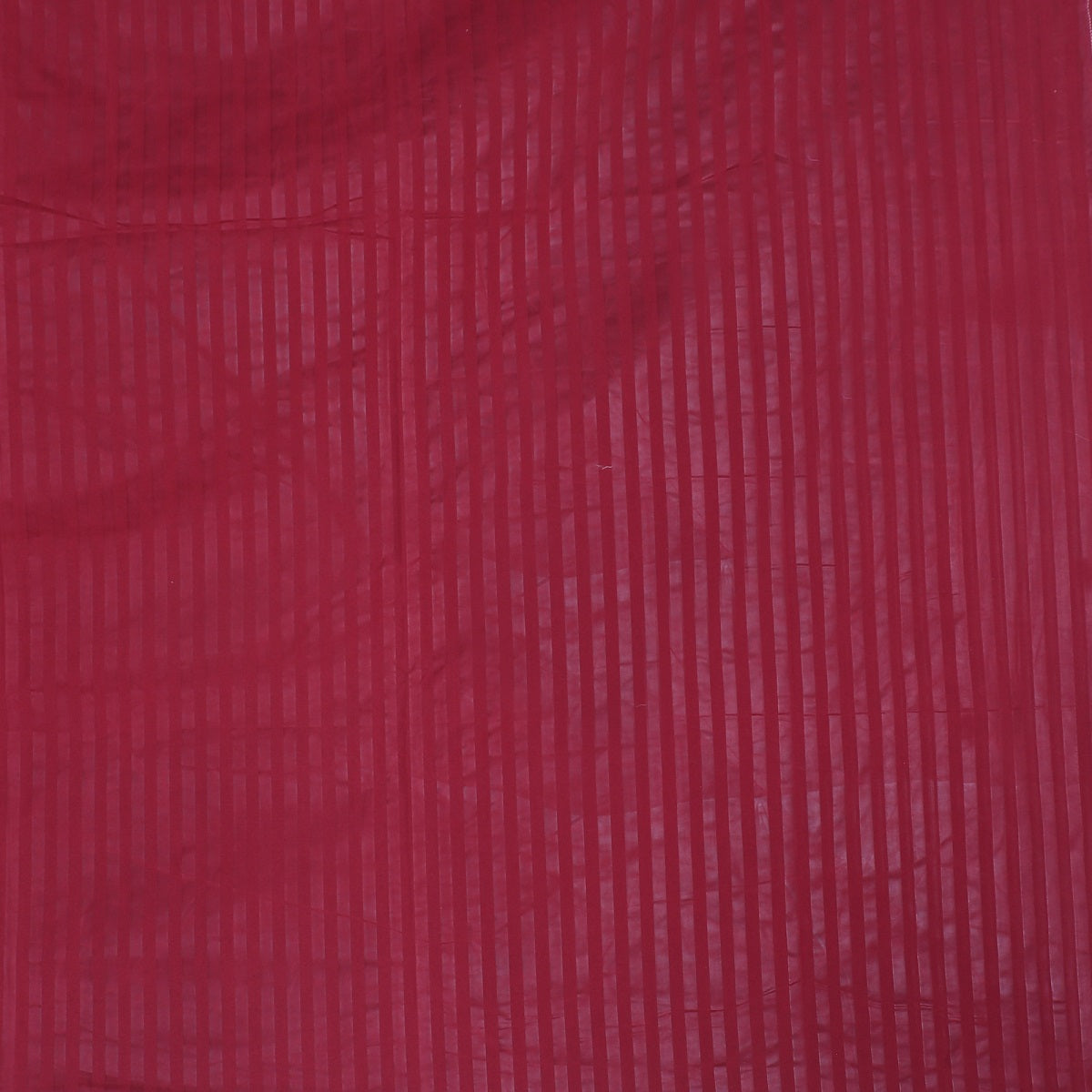 Siroki Bond Fitted Maroon Solid Double Bed Cotton Bedsheet