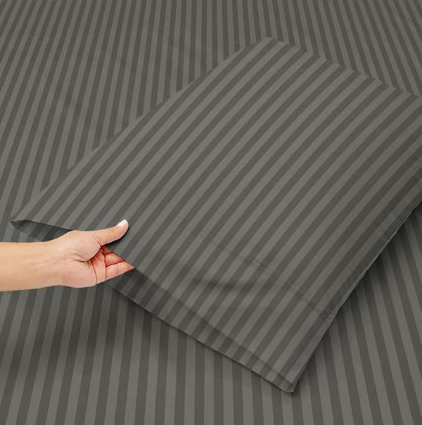 Siroki Bond Grey Solid Cotton King Bedsheet